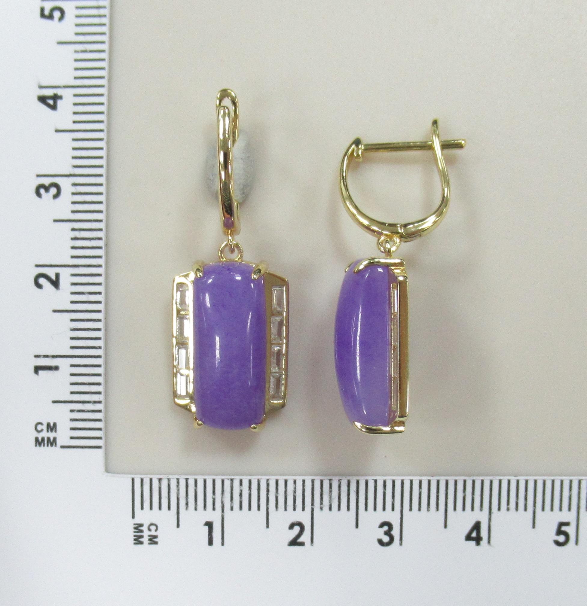 Серебряные серьги с лавандовыми жадеитами